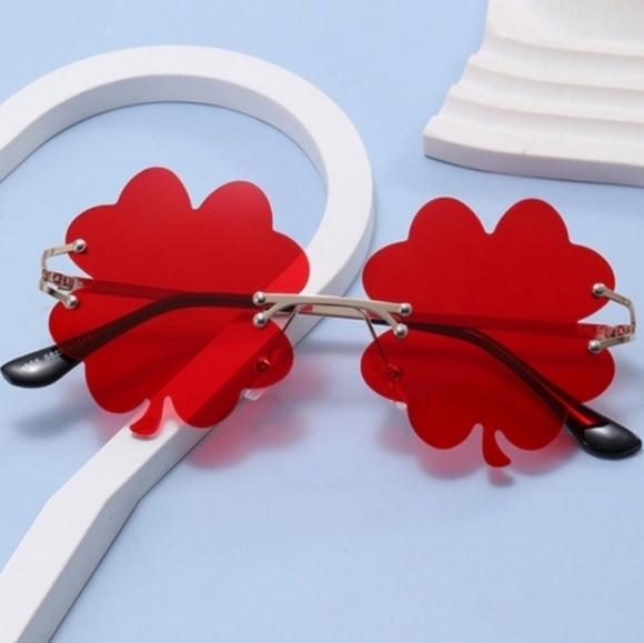 Unisex Red Clover-Shaped Sunglasses main image 5